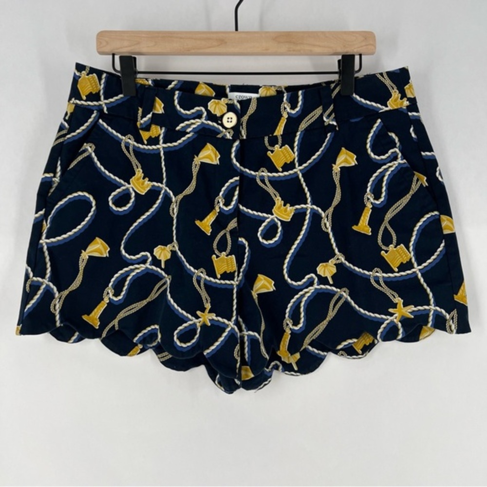 crown & ivy Navy Blue Rope Print Scalloped Hem Shorts